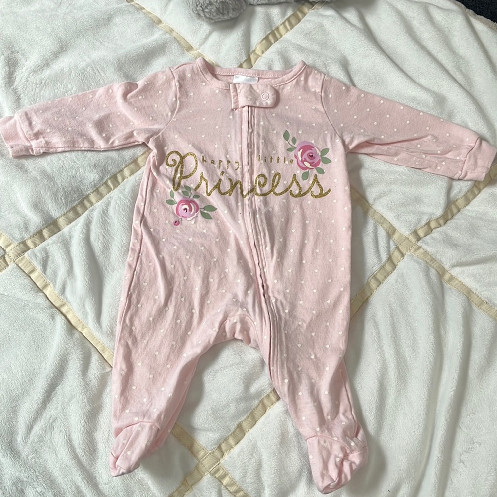 Pink footie onesie, zip up - Gerber size newborn